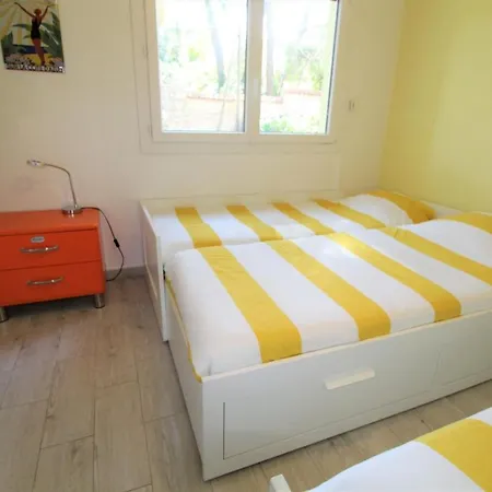 Apartamento La Cigale Sanaryenne Classe 4 Etoiles Face A Un Jardin Mediterraneen *