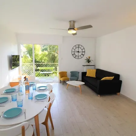 La Cigale Sanaryenne Classe 4 Etoiles Face A Un Jardin Mediterraneen דירה